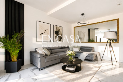 House Sale Lesznowola Alpaki